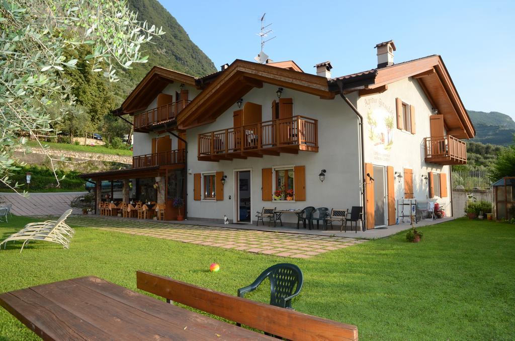 Villa Agritur Girardelli à Riva del Garda Extérieur photo
